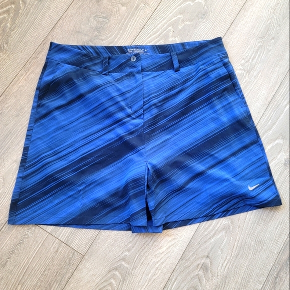 Nike Golf Skort - Picture 1 of 4